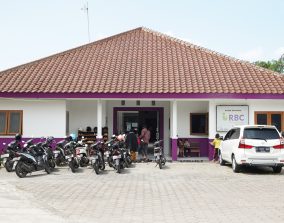Rumah Bersalin Cuma-cuma