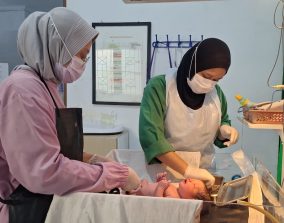 Penanganan pertama bayi baru lahir